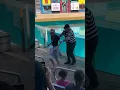 Download Lagu Tommm don't do this! 🥹 | Tom the Mime | SeaWorld Orlando