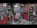 NYC barbershops salons reopen in phase 2