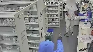 North Texas Walgreens targeted by 4 different groups of thieves in 3 weeks police say