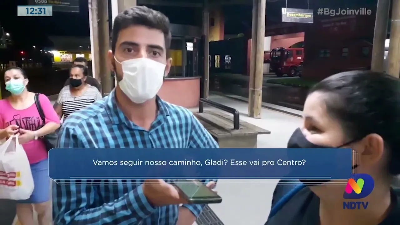 Demora, aperto e desconforto: a rotina dos passageiros no transporte coletivo de Joinville