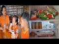 Download Lagu Better life: Mother bought a lot of food to store in the refrigerator for her child to eat gradually