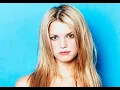Download Lagu Jessica Simpson Attempting The 'I Wanna Love You Forever' Climax Live