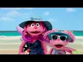 Sesame Street: Head Shoulders Knees and Toes | Fun in the Sun
