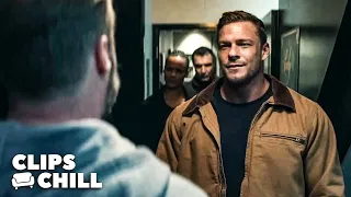 jack reacher destroys bar bouncer reacher season 2 alan ritchson 