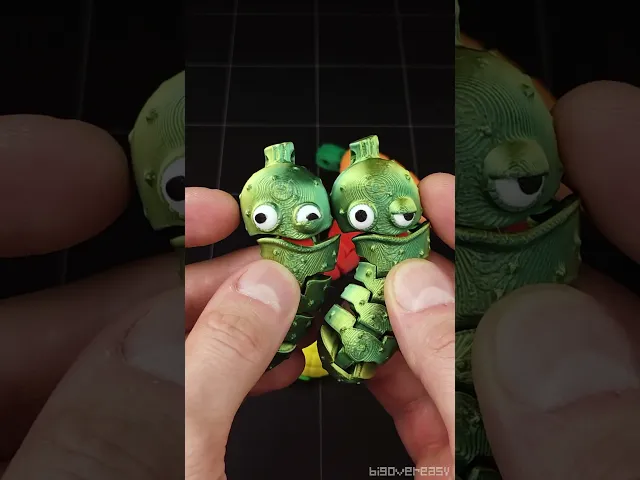 Flexible Broccoli keychain video thumbnail