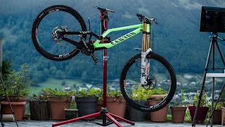 Dream Bike Build Tahnee Seagrave s FMD Canyon Sender CFR