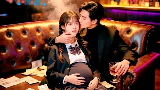 بيختبرها اغني رجل تتنازل عن شرفها مقابل سبيكة دهب ولما بترفض بيجوزها ابنه و وريثه الوحيد بالعافية 