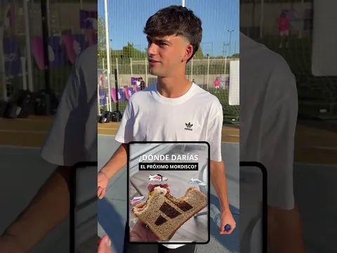 El recreo era sagrado. El bocata también. 🥪😂 ¿Dónde darías tu siguiente mordisco? 👀