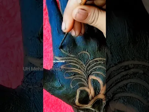 Heart shape henna mehndi design| Beautiful Arabic Mehndi Design 😱 | Easy Mehndi Art #shorts #mehndi