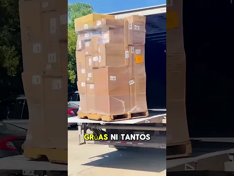 Este contenedor puede cargar y descargar solo 🚛😱