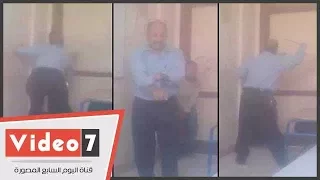 فيديو صادم معلم يعتدى على تلميذ ويشبعه ضربا فى مدرسة بالجيزة 