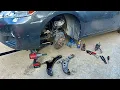 Driver side lower control arm replacement on a Toyota Camry Avalon elchanojose