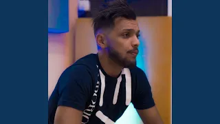 لي عنده شي محنة دندنها