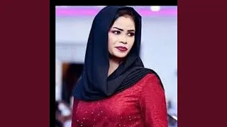 عزيزة دندنها