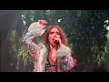 Download Lagu Suki Waterhouse - Good Looking Boy (Brooklyn Paramount, NYC 12/8/24)