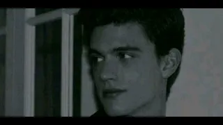 الي كان لازم   مسرعه دندنها