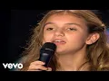 Download Lagu Bill \u0026 Gloria Gaither - Away in a Manger [Live] ft. Amber Thompson, Kelly Nelon