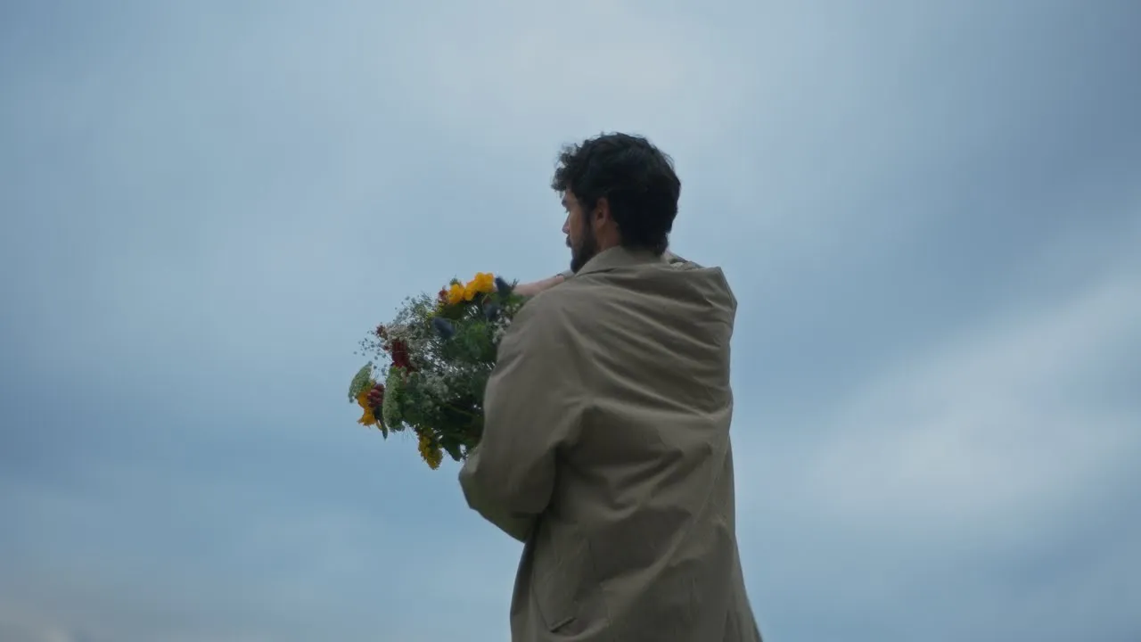 Allianz España — Allianz — Seguros e inversiones (YouTube video ad)