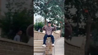 انا زي منا شادد حيلي بتعامل ملكي وميري 