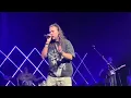 Seph Schlueter singing Stay (Gonna Be Okay)