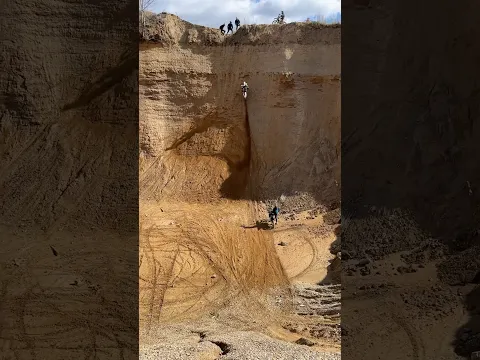 Dirt Bike Wall Hill Climb