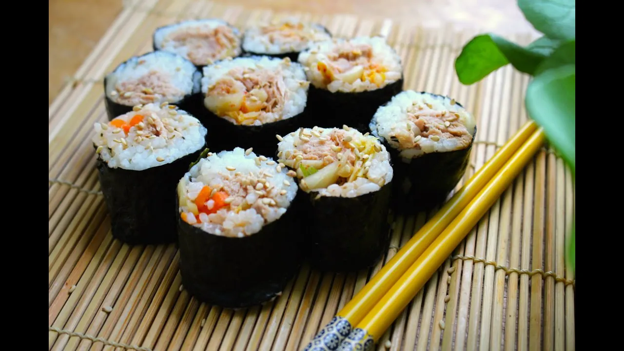 Kimchi Tuna Kimbap Rolls