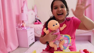 الدكتورة شفا تعالج البيبي المريض     دندنها