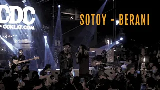 Download Ipang - Sotoy + Berani ft Attir Speaker First Live SNOTR Monumen Perjuangan Bandung MP3