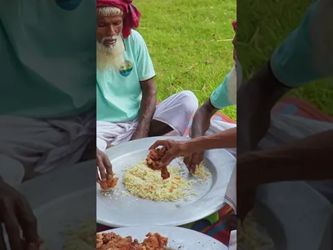 Grandpa Eating Fried Chicken & Fried Rice with fun #villagegrandpacooking #youtubevillage #eating
