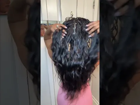 This might be the prettiest protective style I’ve ever had😍🎀#curlymehair #crochet #hairstyles #wigs