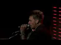 Papa Roach - Leave A Light On (Talk Away The Dark) [LIVE In The Lounge]