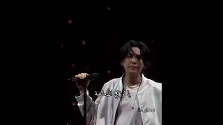 غناء يونغي هنا مع نبرة صوته الي تحمل كمية الم غير طبيعي بيقطع القلب Shorts Suga Army Bts 