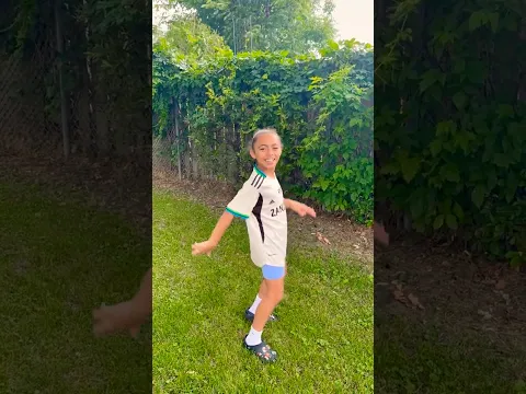 FIFA WORLD CUP DANCE - DAI DAI SHAKIRA 🌎🏆 | #shorts #dance