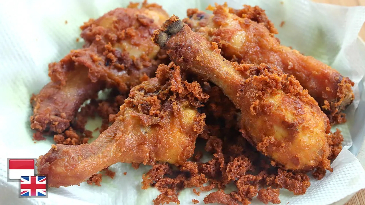 Assalamualaikum temen Video x ini saya berbgi resep lagi nih... Yaitu resep ayam goreng sambal ijo . 