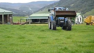 Auctions Plus Clearing Sale - R J Blewett Large Tractor
