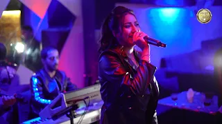 ولو حبك شو عامل فيني   فنانه يسرا البغدادية      فيديو لايف دندنها