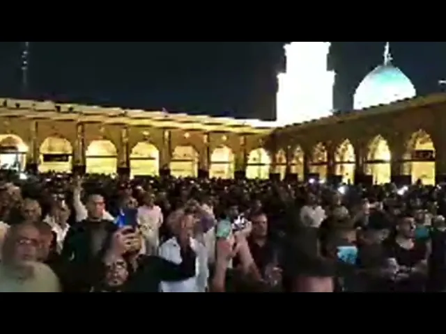 ⁣شاهد لحظة.. انفجار براكين الحب .. اذان مسجد الكوفة في فجر التاسع عشر من شهر رمضان المبارك.