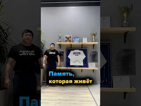Брат ушёл слишком рано, но навсегда остался в наших сердцах, душах и воспоминаниях.
