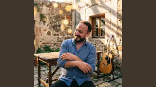                    الحب اللي بينا دندنها