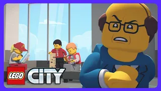 LEGO City - ¡Misión secreta: Alan y Betty! 🔋 | Dibujos Infantiles | WildBrain Niños