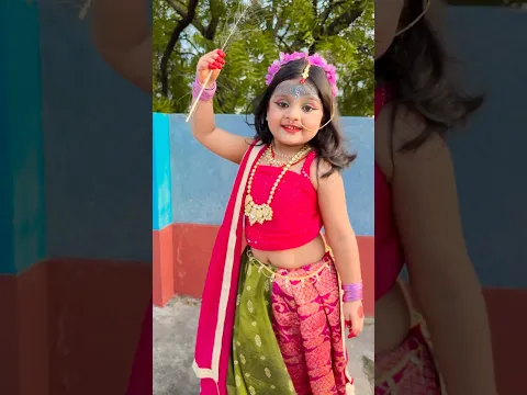 Radha Gori Gori 🥰🧿 #mishti #viralgirl #expressionqueen #happyjanmashtami