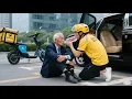 Download Lagu Deliveryman saves old beggar,who turns out to be a tycoon;rewarded with his granddaughter,he rises.
