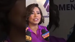 شيرين سكرانه دندنها