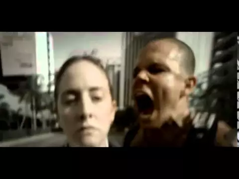 Download MP3 Calle 13 - Calma Pueblo (Video (Edited Version))