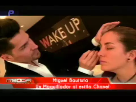 Miguel Bautista Un Maquillador al estilo Chanel