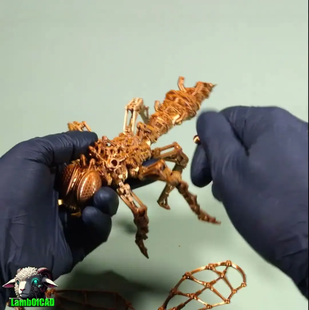 Steampunk Wasp, Articulated