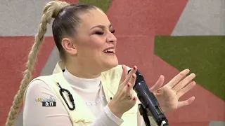 holly rey performs heaven