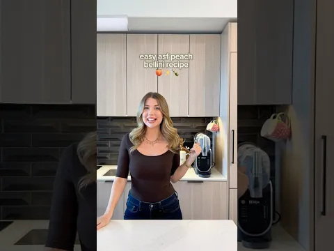 My EASY Peach Bellini ￼recipe! 🍑 4 ingredients!