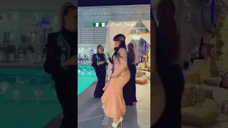 علاش لازم تديها جزايرية 