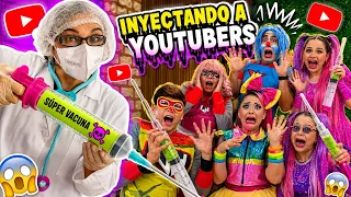 VACUNANDO A LOS YOUTUBERS💉😱